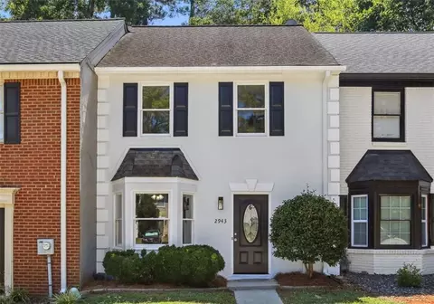 2943 Governors Ct, Marietta, GA 30066