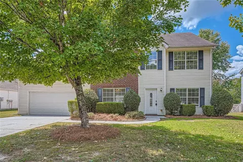 3700 Golfe Links Dr, Snellville, GA 30039
