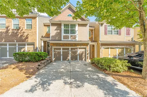 2575 Pierce Brennen Ct, Lawrenceville, GA 30043