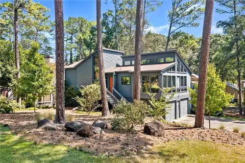 309 New Crossing Trl E, Kennesaw, GA 30144