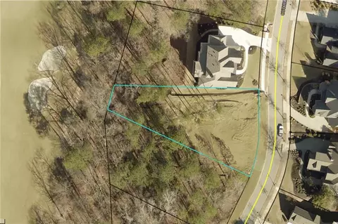156 Cuthbert Ln, Acworth, GA 30101 photo 2