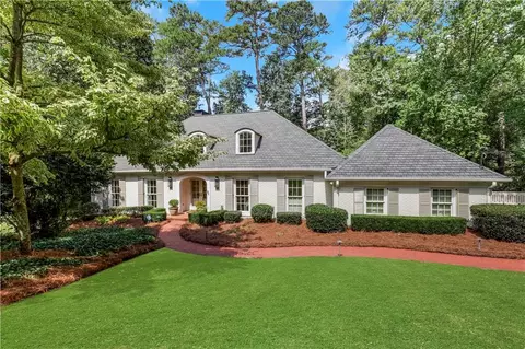 3378 Valley Cir NW, Atlanta, GA 30305