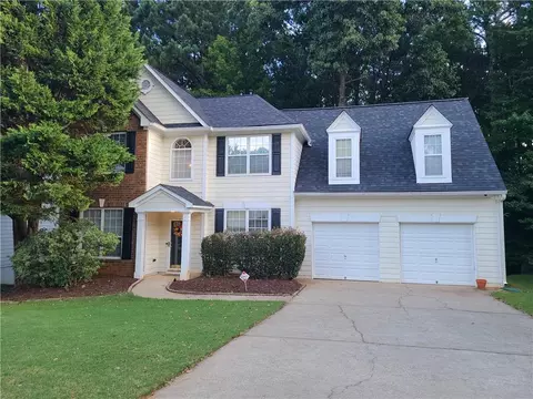 1962 Ashwood Grove Dr, Snellville, GA 30078