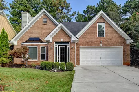 5289 Monarch Pine Ln, Peachtree Corners, GA 30071
