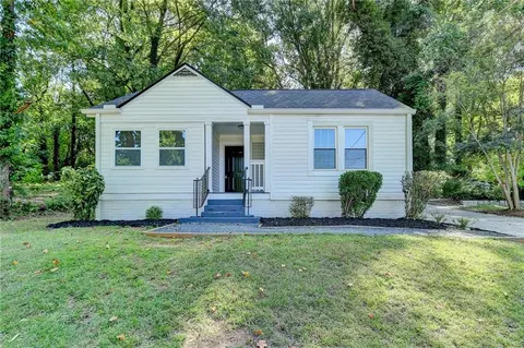 3044 Sylvan Rd, Hapeville, GA 30354