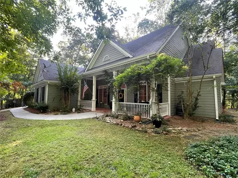 6110 Antler Dr, Gainesville, GA 30506