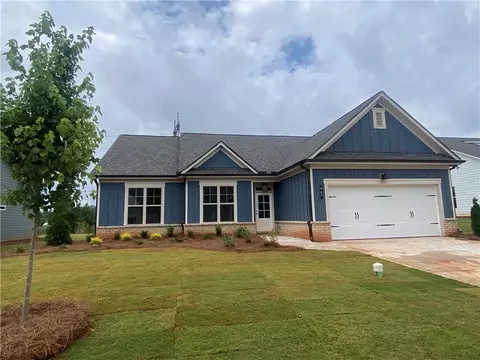743 Glenside Dr, Jefferson, GA 30549