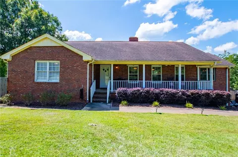 9989 W Liberty Rd W, Villa Rica, GA 30180