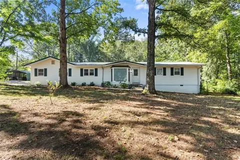 59 Keith Dr, Forsyth, GA 31029