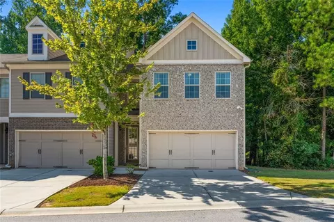 7519 Stone Creek Path, Lithonia, GA 30038