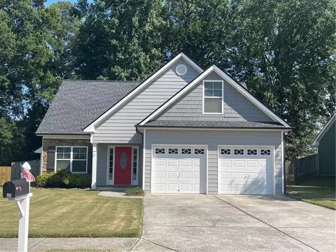 17 Crestbrook Dr SW, Cartersville, GA 30120