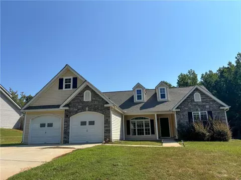 7745 Country Pass, Fairburn, GA 30213