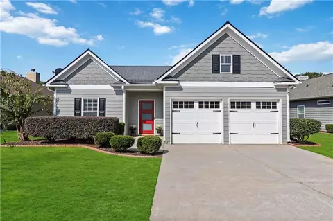 111 Mercer Ln, Cartersville, GA 30120