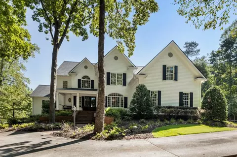 925 Pleasant Hollow Trl, Milton, GA 30004