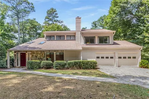 10020 Timberstone Rd, Alpharetta, GA 30022