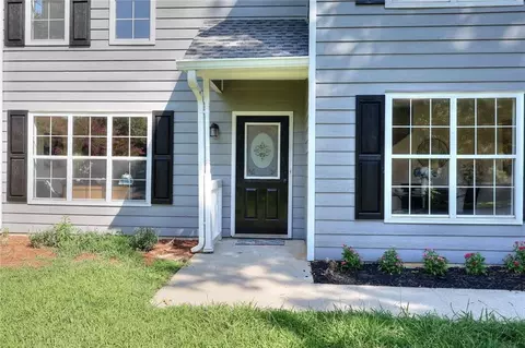3116 Windgate Dr, Buford, GA 30519 photo 3