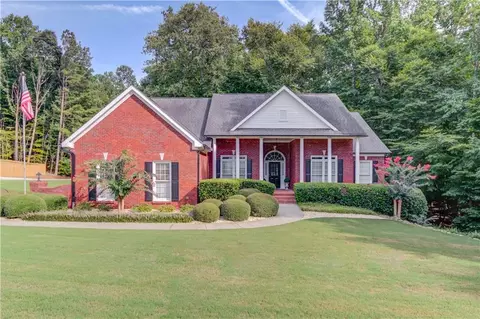 2711 Brookhaven Ln, Buford, GA 30518