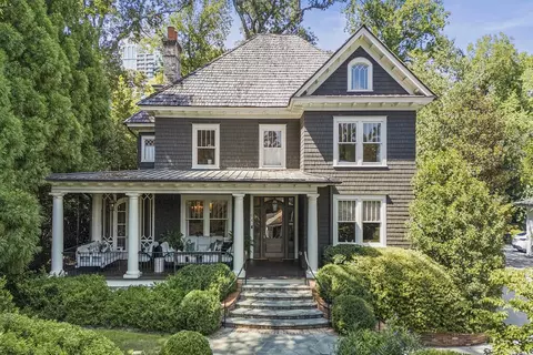 94 Peachtree Way NE, Atlanta, GA 30305
