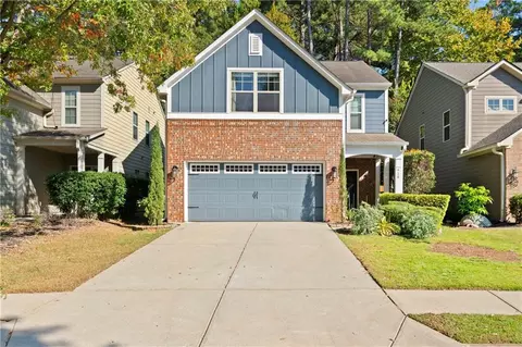 918 Silver Lake Dr, Acworth, GA 30102