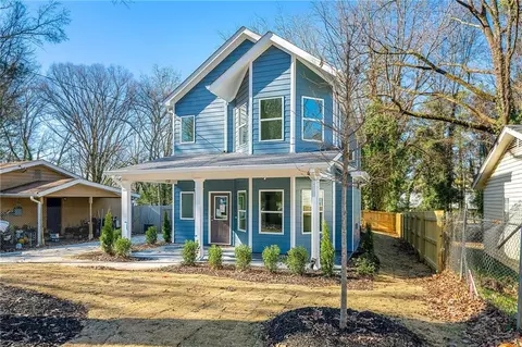1080 Wedgewood Dr NW, Atlanta, GA 30318