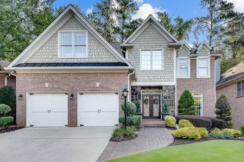 590 Wembley Cir, Atlanta, GA 30328