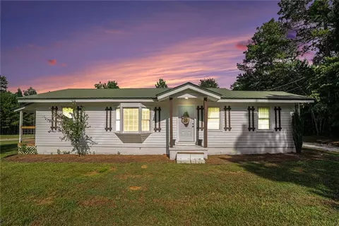 1246 Jones Ferry Rd, Elberton, GA 30635