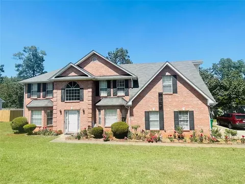 5560 Carriage Walk Way, Stone Mountain, GA 30087