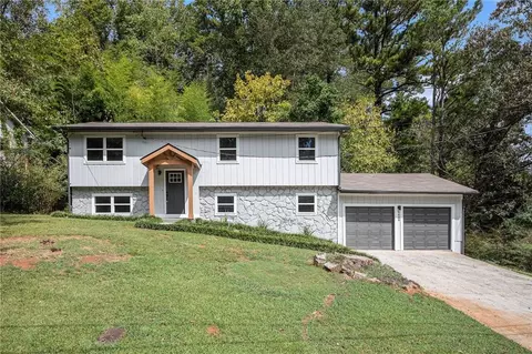 4426 Raven Valley Ct, Decatur, GA 30035