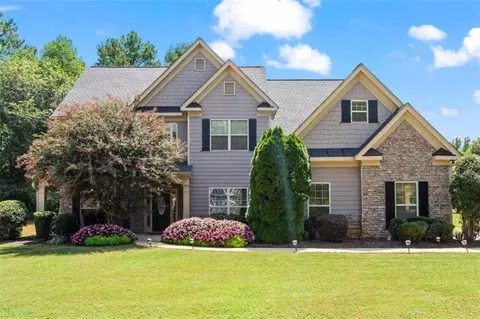 201 Westwinds Trl, Mcdonough, GA 30253
