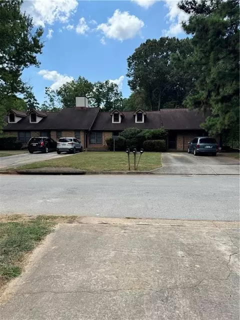 2117 Fairway Ct SE, Conyers, GA 30013