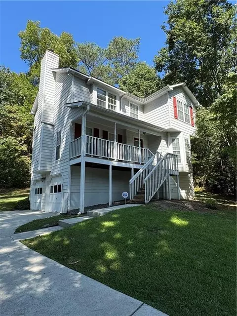 1315 Country Acres Ln, Lawrenceville, GA 30045