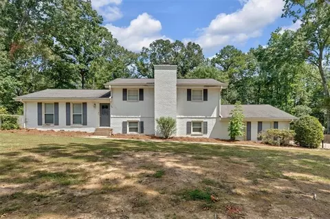 28 Pine Ridge Dr SW, Cartersville, GA 30120