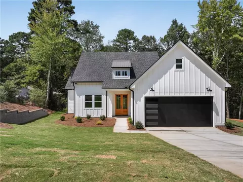3807 Cagle Rd, Gainesville, GA 30501