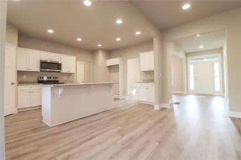 505 Citadel Cir, Hampton, GA 30228 photo 9