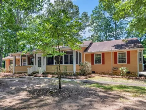 101 Bridget Dr, Hampton, GA 30228
