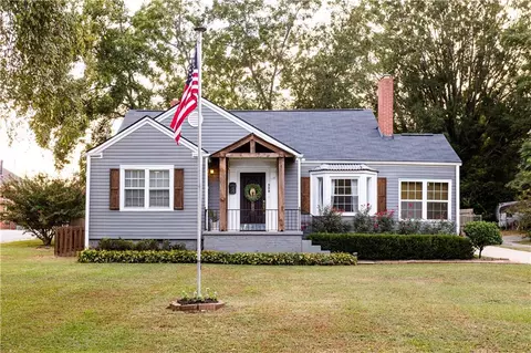 309 Emory St, Oxford, GA 30054