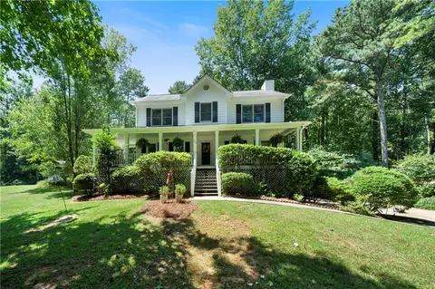 140 Battle Dr, Dallas, GA 30132