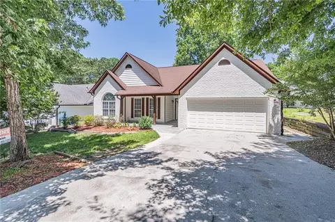 4239 Berkeley Mill Close, Duluth, GA 30096 photo 2