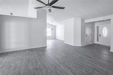 4239 Berkeley Mill Close, Duluth, GA 30096 photo 9