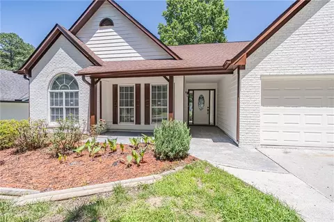 4239 Berkeley Mill Close, Duluth, GA 30096 photo 3