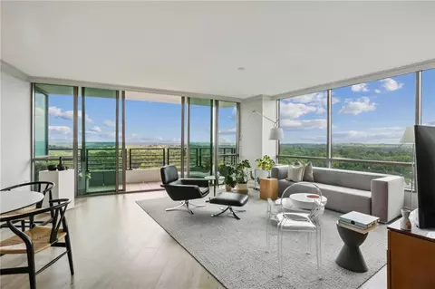 700 Park Regency Pl NE #1902, Atlanta, GA 30326
