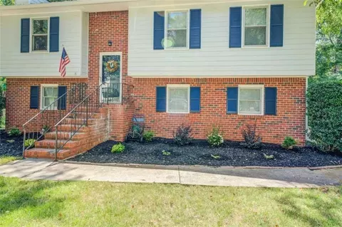 4613 Hamlet Walk, Conyers, GA 30094