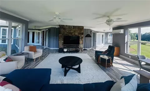 1240 Skyline Dr, Covington, GA 30014 photo 5