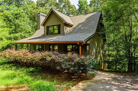 128 Maple Ridge Rd, Dahlonega, GA 30533