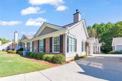 444 Camry Cir, Dallas, GA 30157