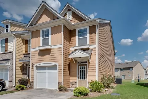 2068 Lakeshore Overlook Dr NW, Kennesaw, GA 30152