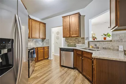 240 Rosenwald Ln, Hampton, GA 30228 photo 8