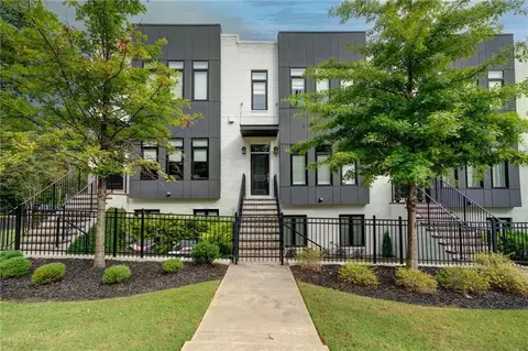 1112 Briar Cove Cir, Atlanta, GA 30329