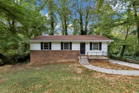 4270 Brookside Dr, Forest Park, GA 30297