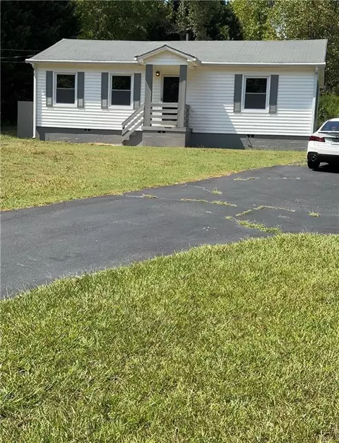 5310 Pickens Rd, Powder Springs, GA 30127